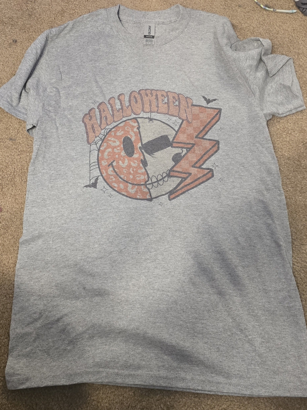 Halloween Graphic Tee - Gray with Orange Print